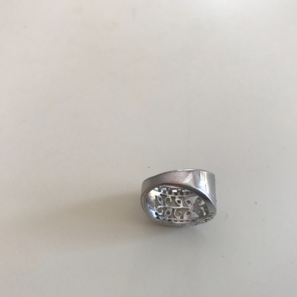 Butterfly Ring - Picture 2 of 3